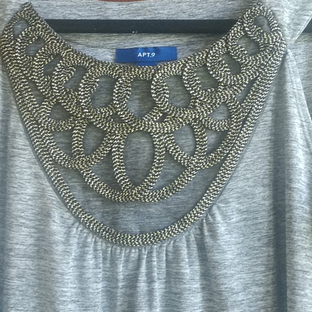 Apt 9 grey top - Picture 2 of 3